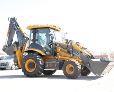 Backhoe loader